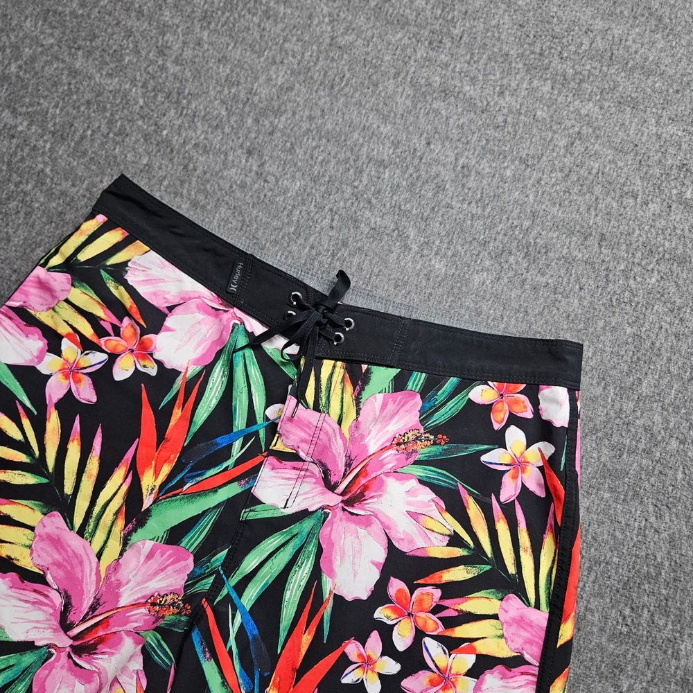Hurley Board Shorts Mens 32 Black Tropical Floral Phantom Swim Trunks